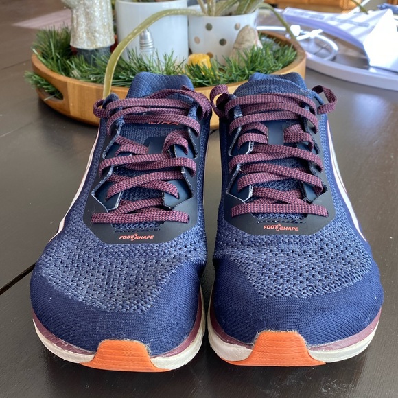 Altra Torin 4 Plush Running Shoes Womens US 8.5 - Picture 3 of 10